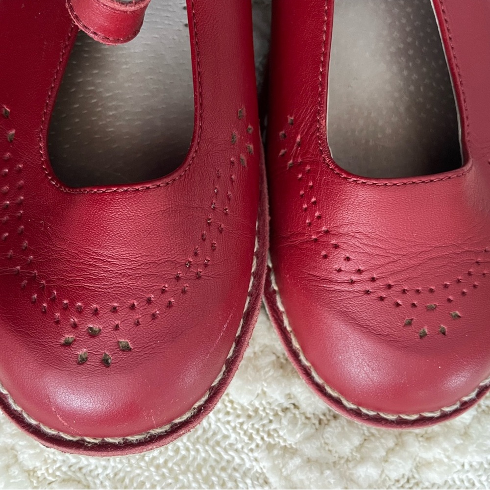 L'Amour Red Leather Shoes